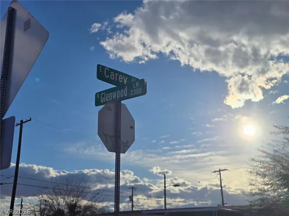 5868 E Carey Ave, Sunrise Manor, NV 89156