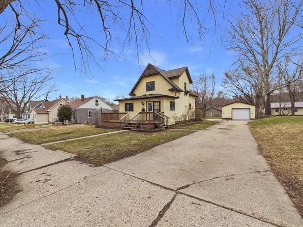 421 1st Ave NE, Glenwood, MN 56334