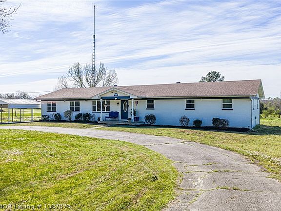 3rd image of 4505 Park Rd