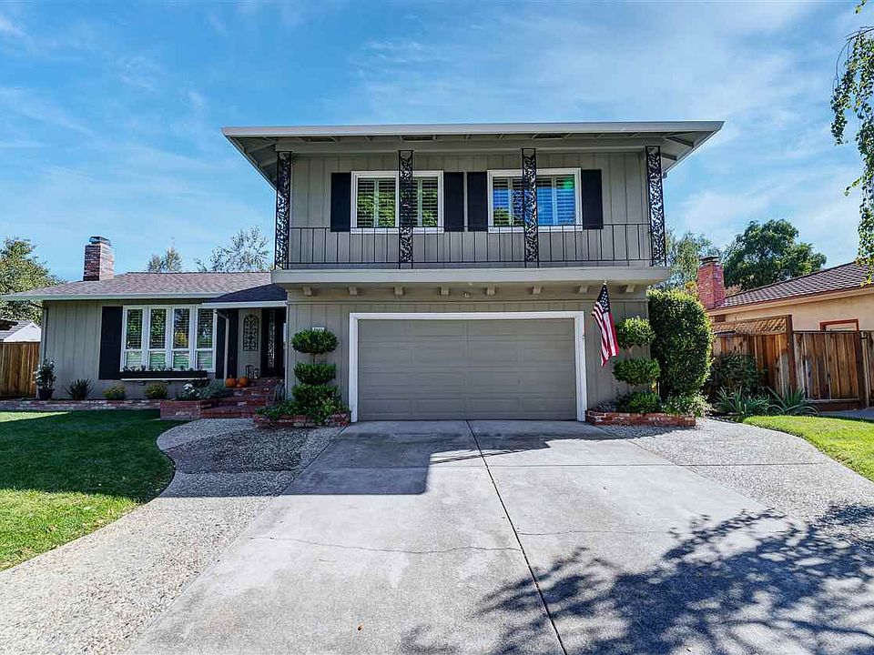 1st image of 2665 Starling Ct