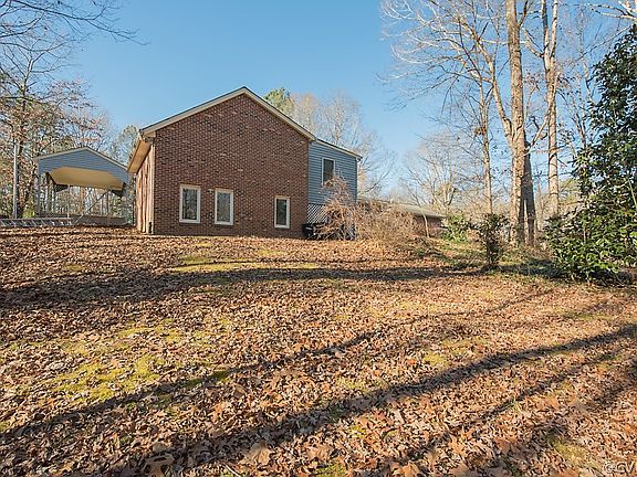3rd image of 8913 Circlewood Dr
