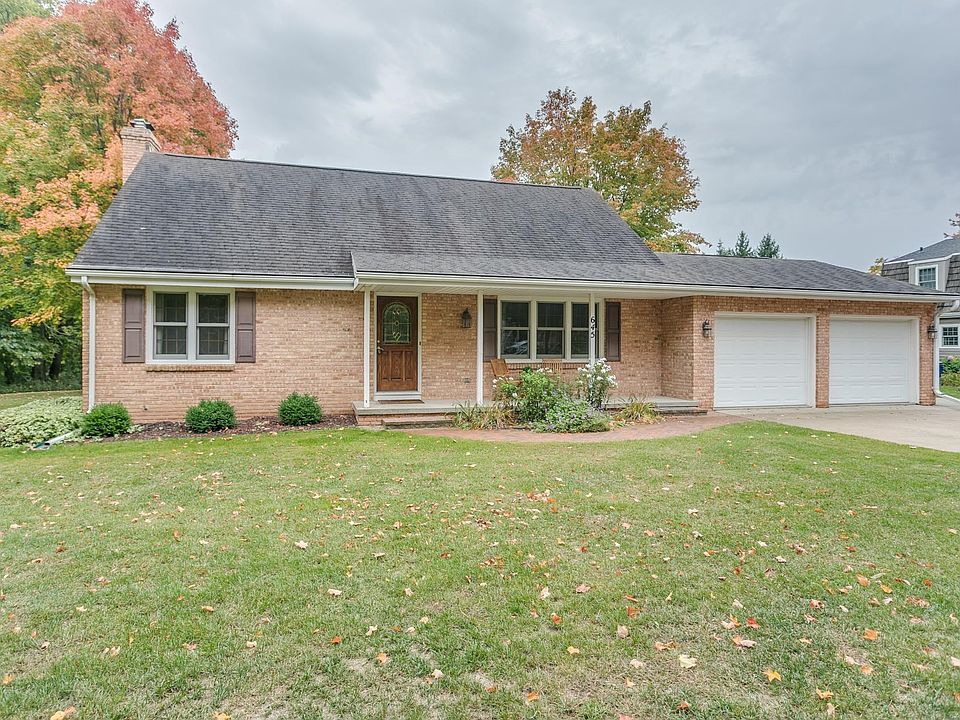 1st image of 645 Dartmouth Dr