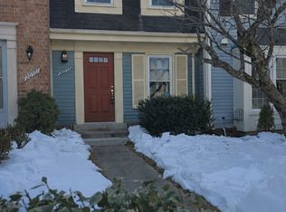 20559 Strath Haven Dr, Gaithersburg, MD 20886