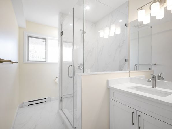 2 bedroom rental in West Vancouver — photo 15