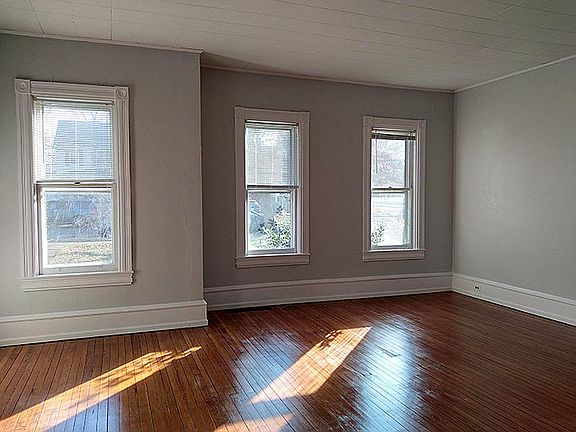 4th image of 507 Woodlawn Ave