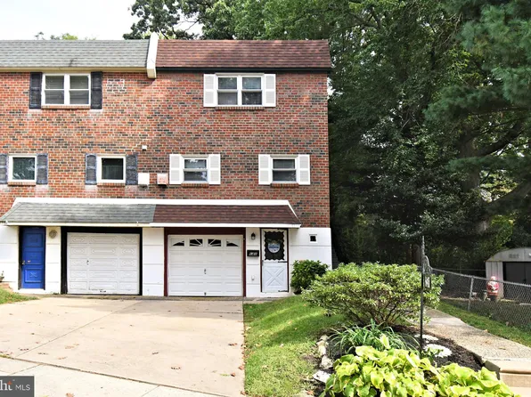 648 Hagner St, Philadelphia, PA 19128