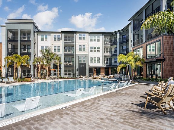 Upshore apartments community photo