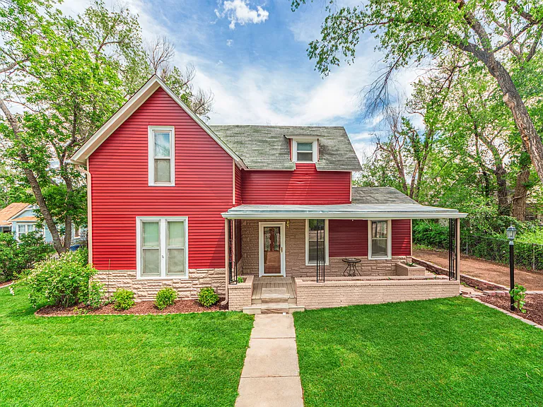 738 E Cimarron St — Photo 1