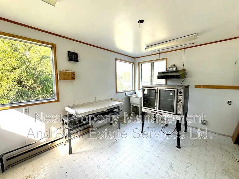 2737 Budd Rd #A — Photo 17