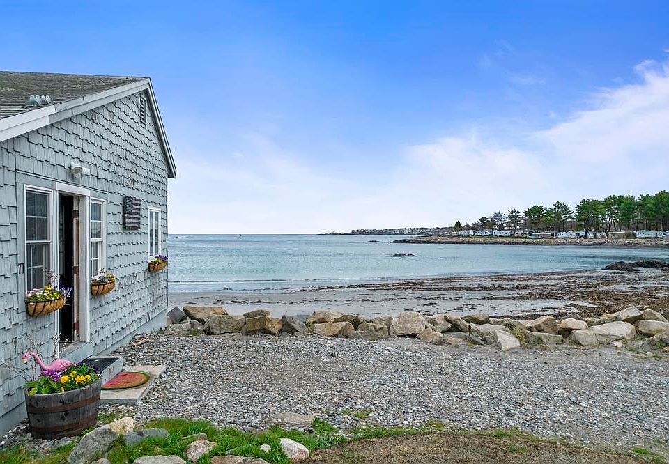 71 Shore Rd, York, ME 03909 MLS 4874336 Zillow