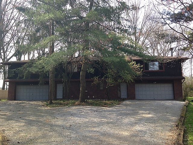 1st image of 1490 & 1494 Gangl Dr