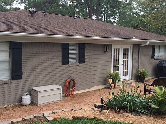 3rd image of 2613 Pine Shadows Dr