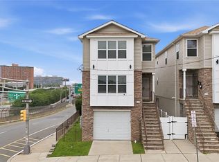 103 S 6th St, Newark, NJ 07107