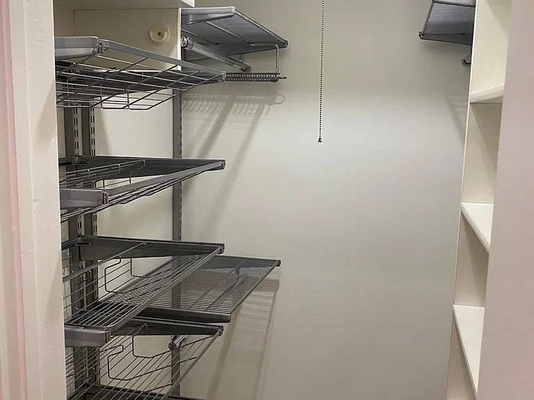 walk-in closet