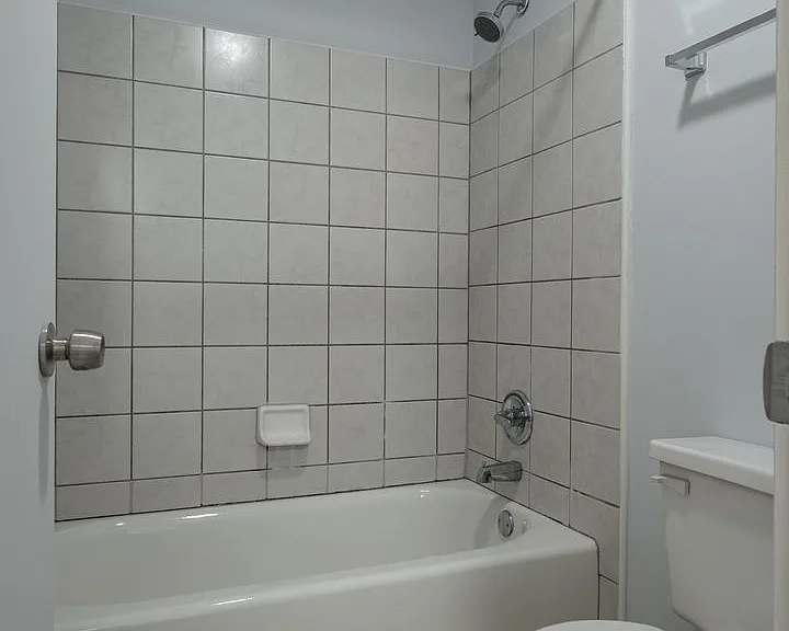 290 Appleby Dr #280 — Photo 17