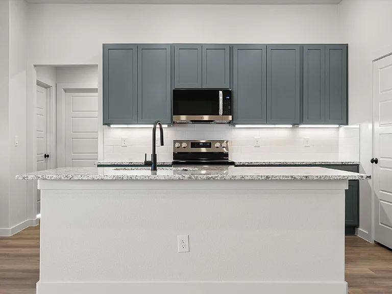 2617 Garland Ave — Photo 8