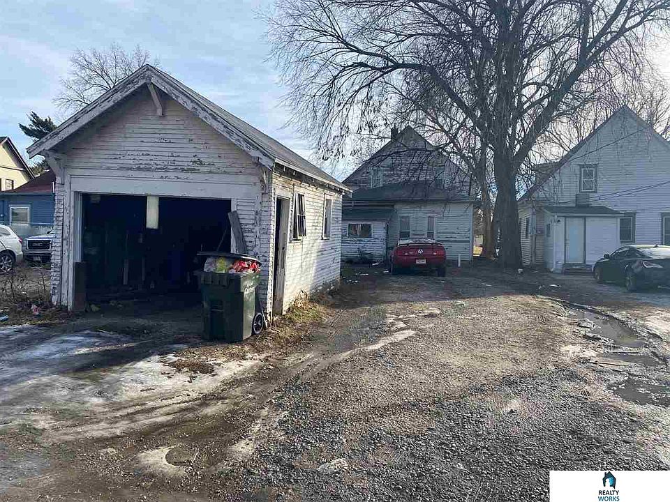 2nd image of 2518 P St