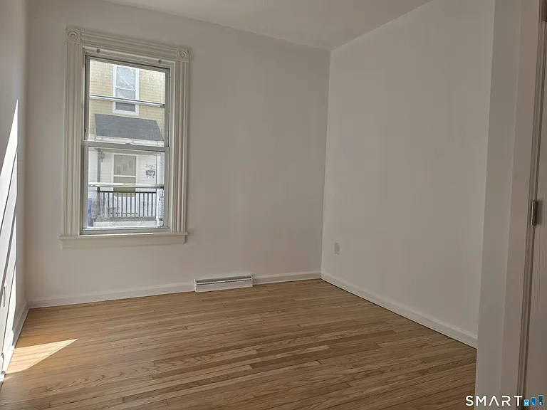 25 Elm St #1 — Photo 10
