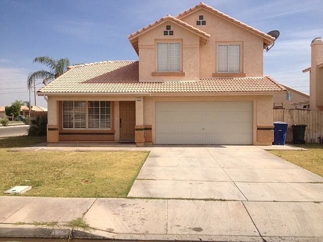 1st image of 668 Silverwood St