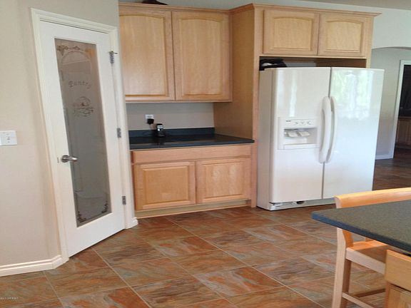 4th image of 7481 Park West Cir
