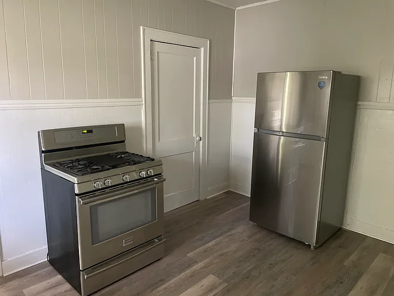 304 Bynum St #302 — Photo 3