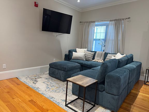 5th image of 399 Broadway #3