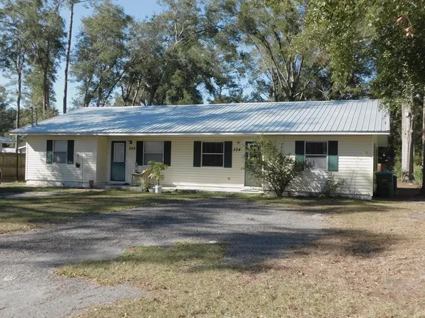 304 NW 6th St UNIT 302 & 304, Chiefland, FL 32626