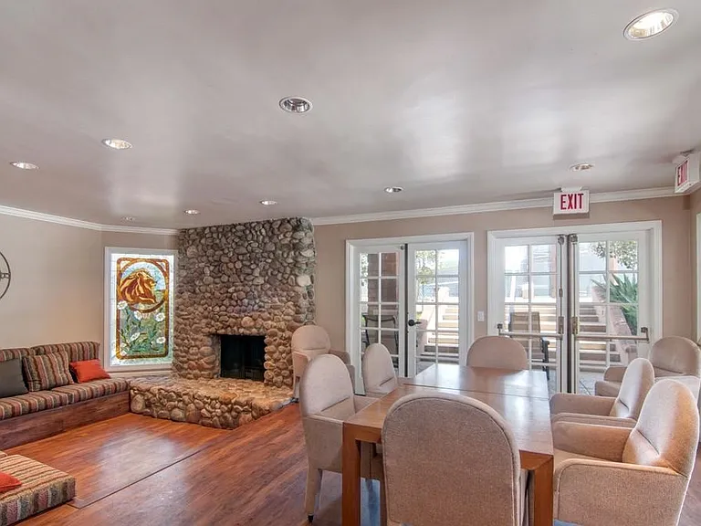 8870 Villa La Jolla Dr #305 — Photo 21