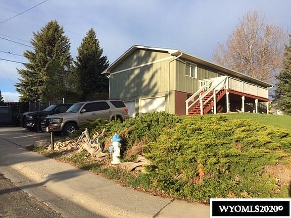 3rd image of 2201 Brentwood Dr