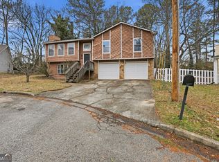 5447 Pepperwood Ct, Stone Mountain, GA
