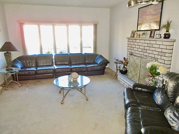 4th image of 96 Linwood Ave