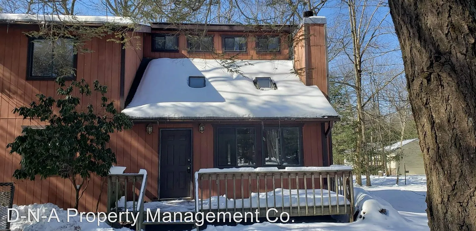 1139 Thunder Dr photo 1