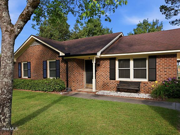 2nd image of 116 E Catawba Road
