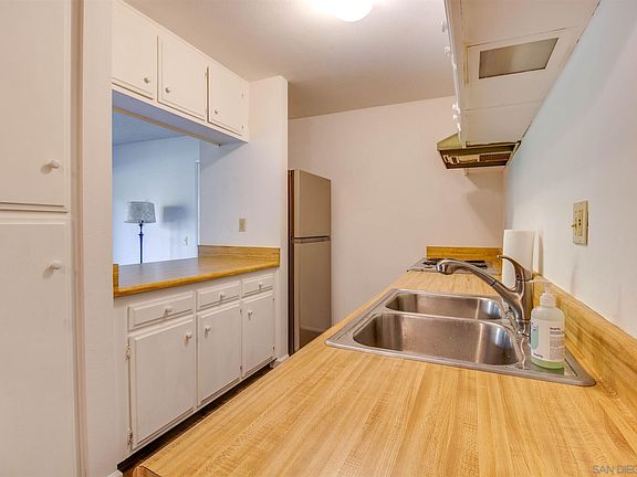 4th image of 5700 Baltimore Dr Unit 96