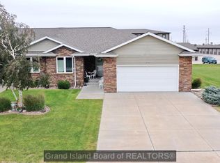 3710 Frostfire Ave, Grand Island, NE 68803