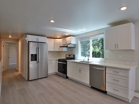 5th image of 1518 Willowbrae Ave #Adu