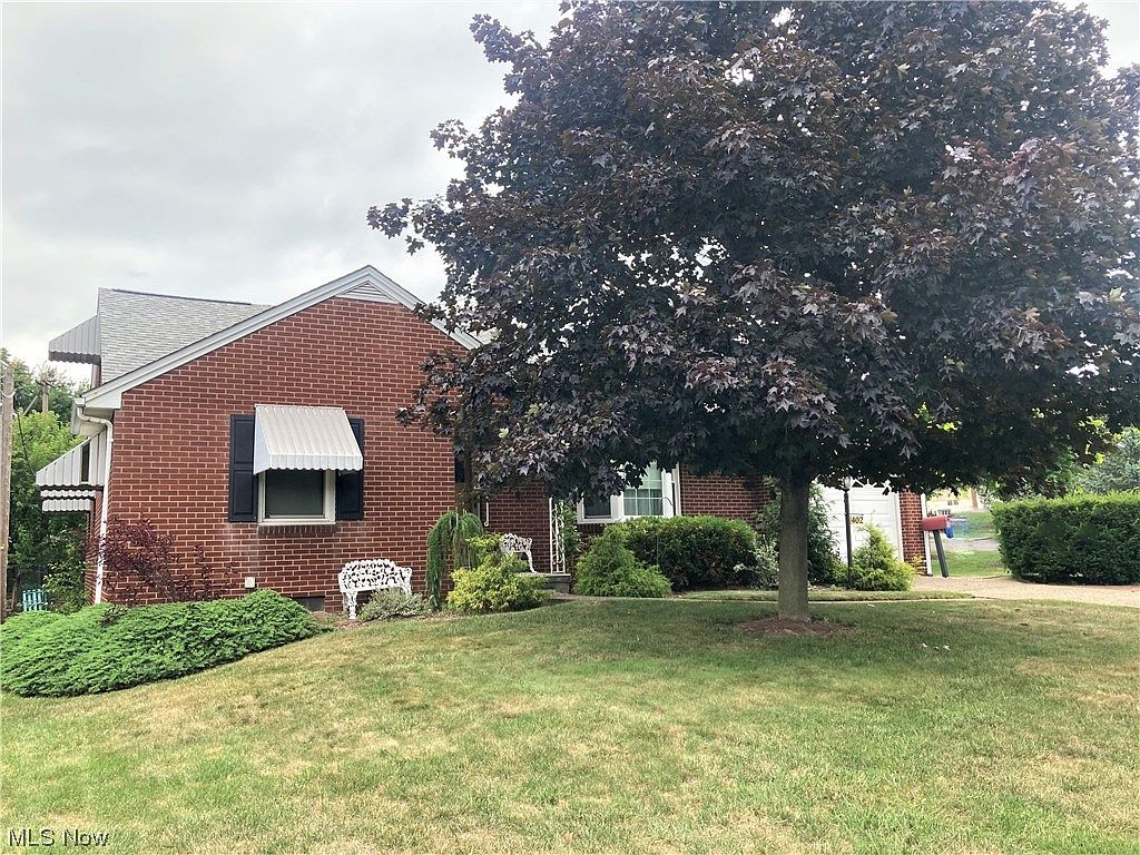 402 Lake Ave NE, Massillon, OH 44646 Zillow