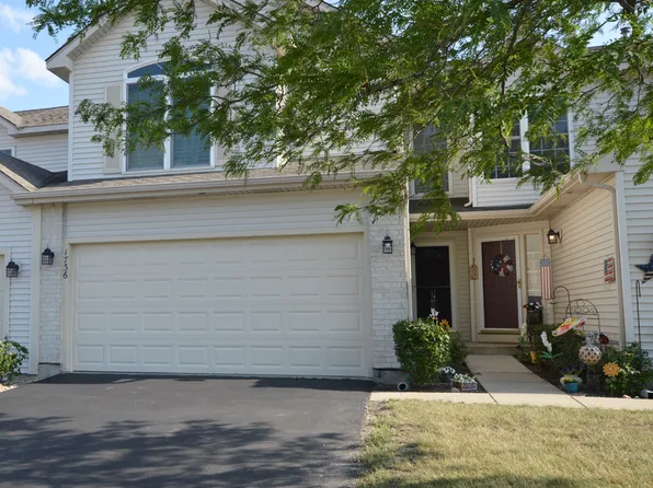 1736 Pine St #1736, McHenry, IL 60051