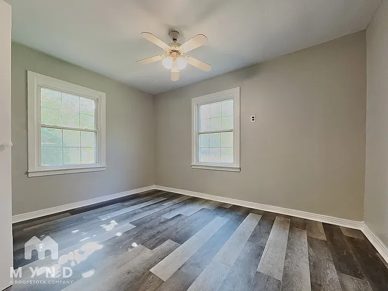 404 N Kenwood Rd — Photo 10