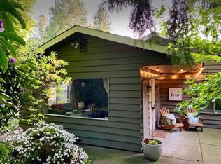 11767 Sand Point Way NE #1, Seattle, WA 98125