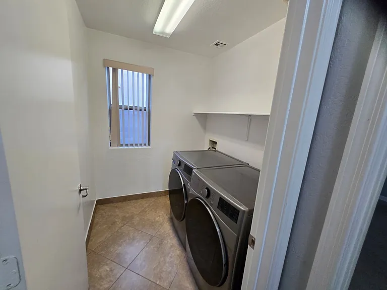 16868 W Roosevelt St — Photo 12