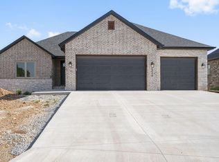 5015 Swale, Springfield, MO 65802
