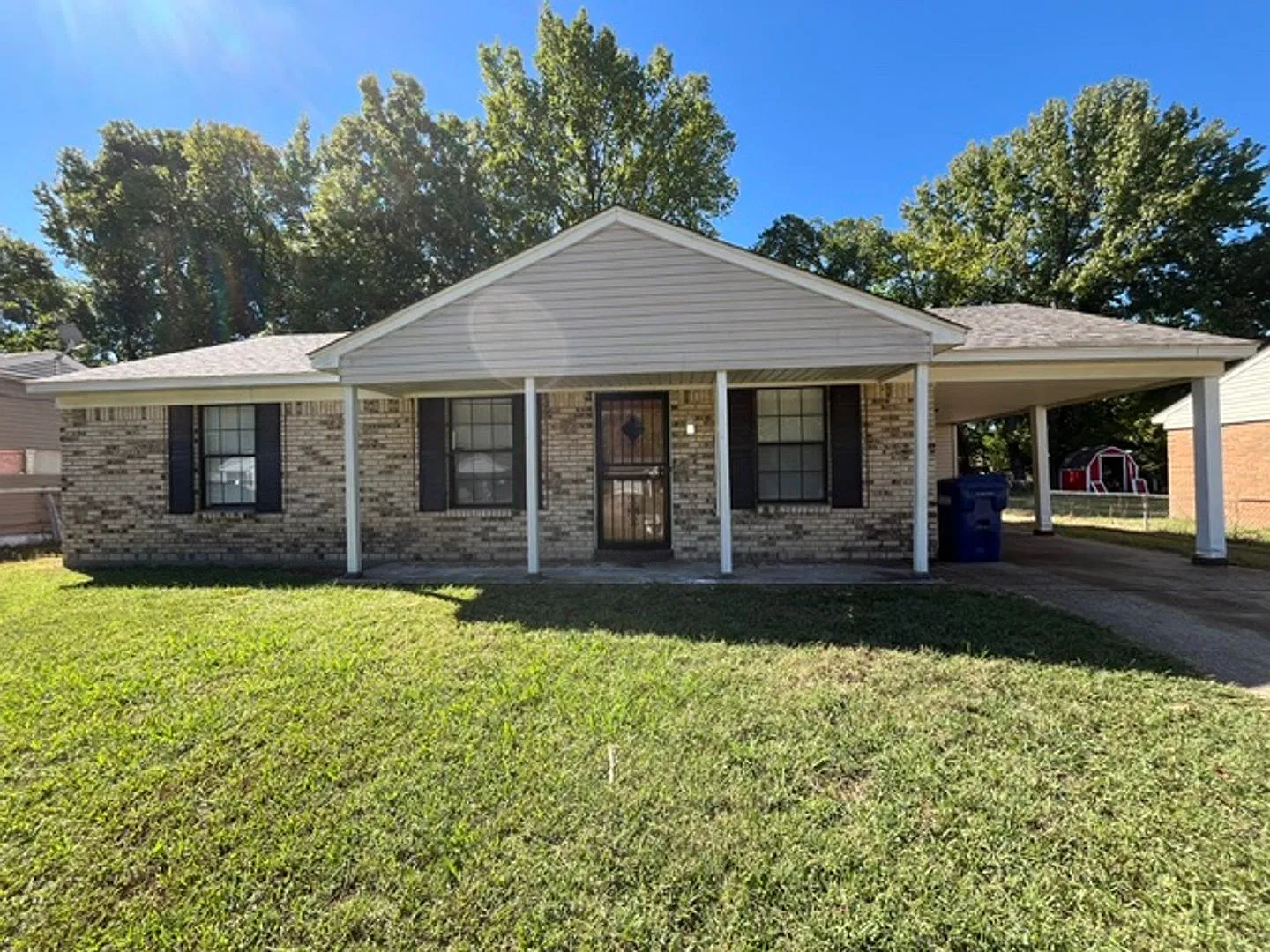 Renovated 3 Bedroom 1 Bath Home for Rent!! — Photo 1
