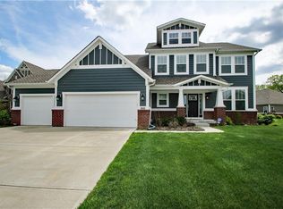 7403 English Ct, Zionsville, IN 46077