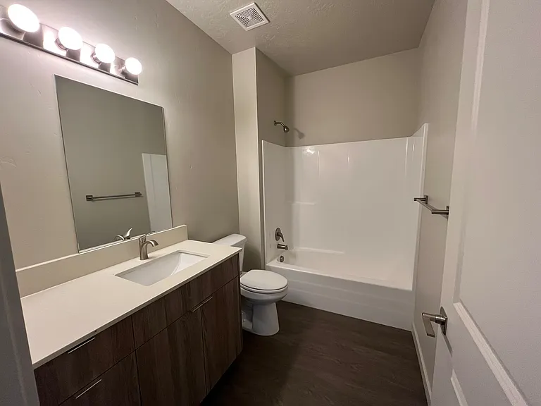 622 Fillmore St #306 — Photo 11