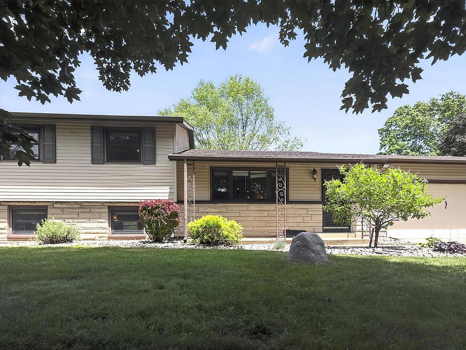 1st image of 18035 Chipstead Dr