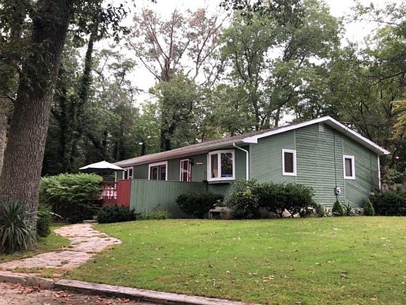 2nd image of 119 Marlin Ln