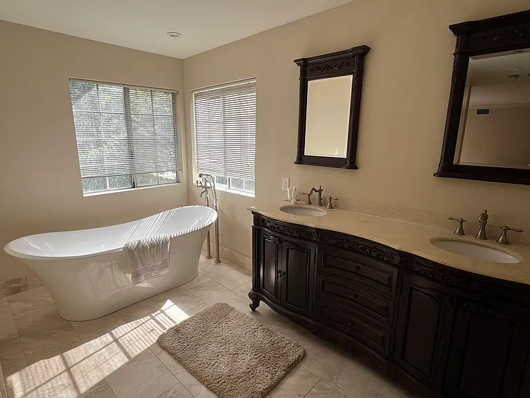 3412 Linda Vista Rd — Photo 14
