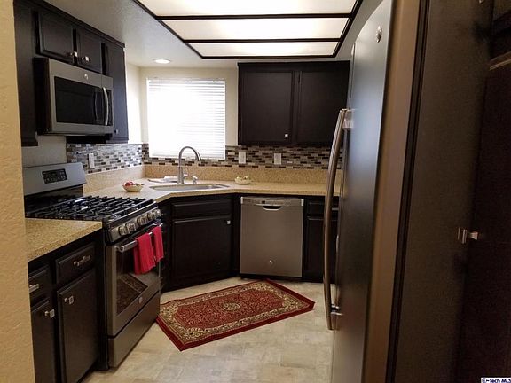 3rd image of 2850 Montrose Ave APT 17