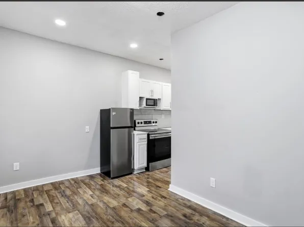 414 N Tacoma Ave #B, Indianapolis, IN 46201